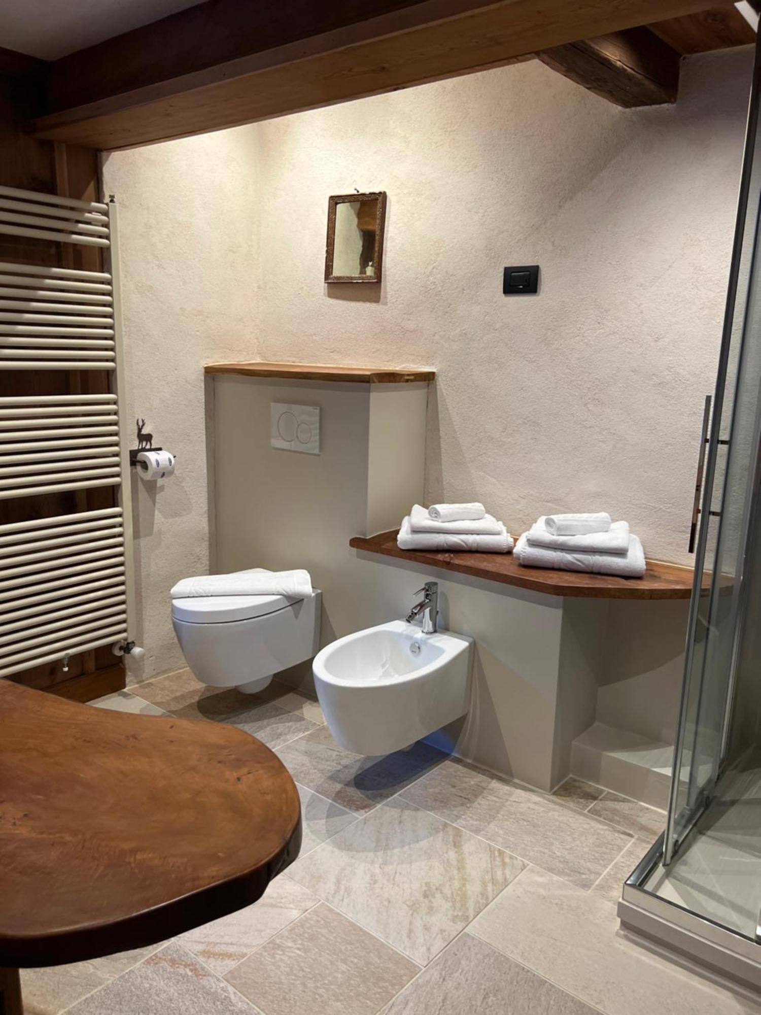 Hotel Wongade Gressoney-la-Trinité Esterno foto