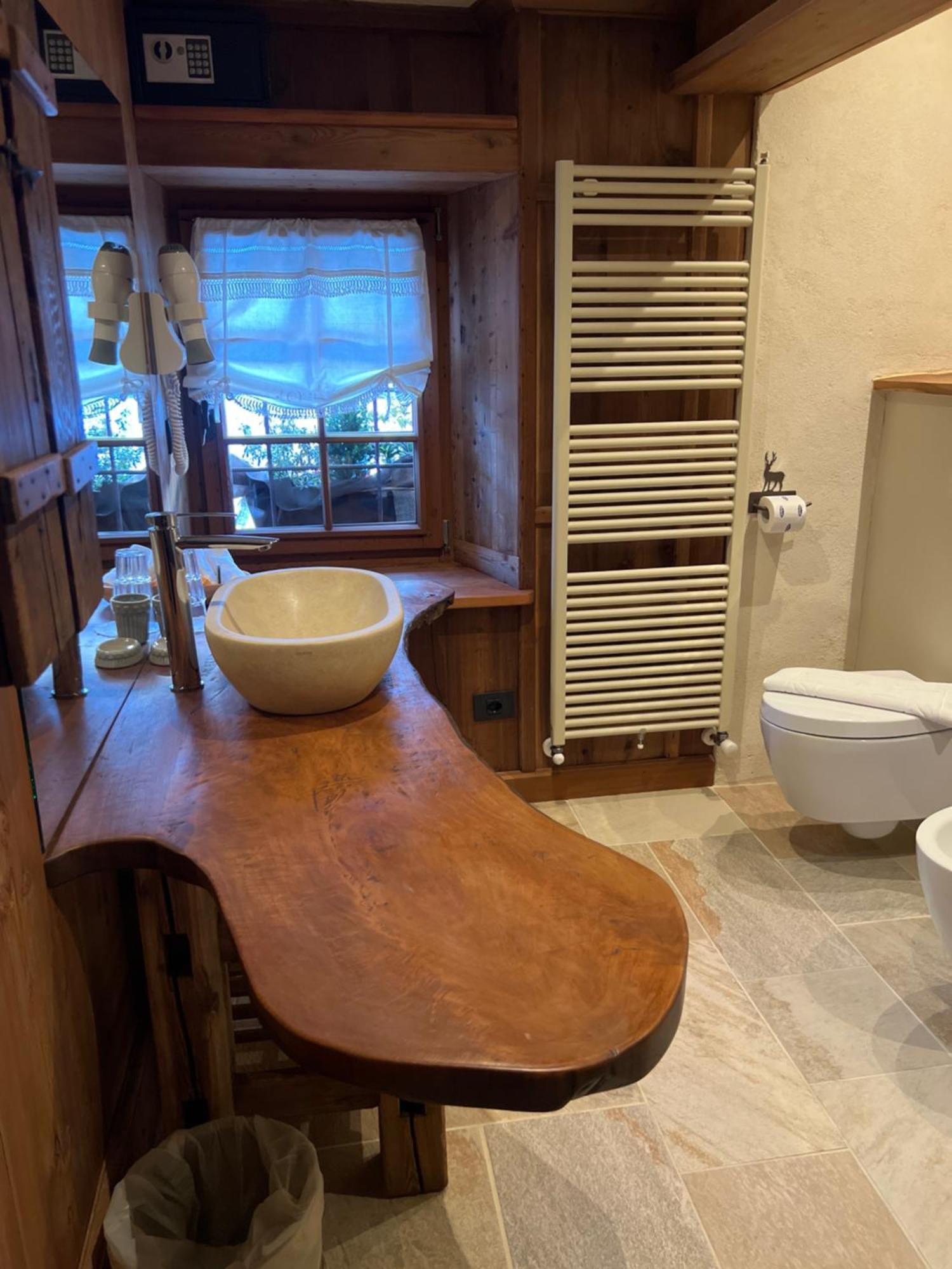 Hotel Wongade Gressoney-la-Trinité Esterno foto