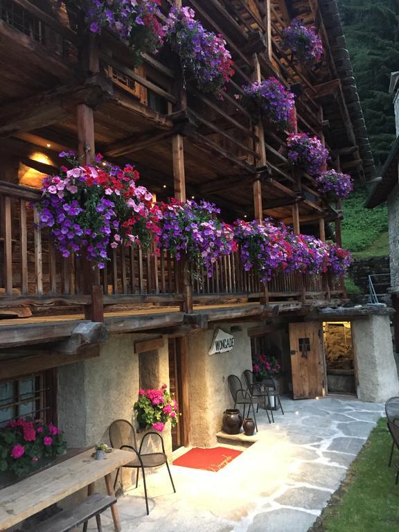 Hotel Wongade Gressoney-la-Trinité Esterno foto